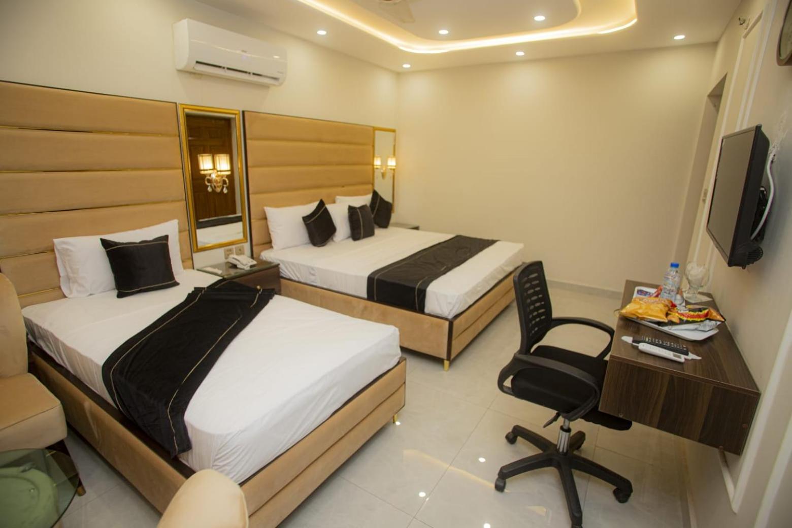 Hotel White Season Gulberg Lahore Exterior foto